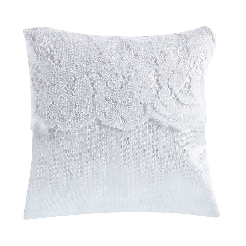 Μπομπονιέρα Γάμου Μαξιλάρι Σαντούκ Με Δαντέλα Μ120/01