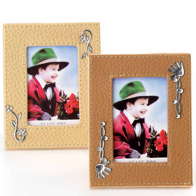 Μπομπονιέρα Βάπτισης Δερμάτινες Κορνίζες Μ4780