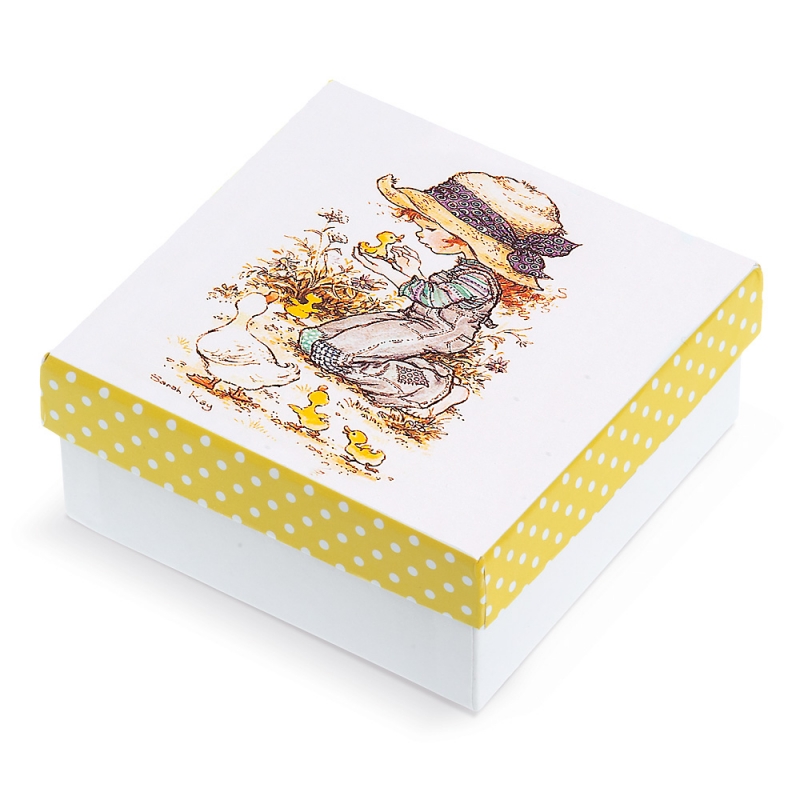 Μπομπονιέρα Βάπτισης Χάρτινο Κουτί Sarah Key 81610