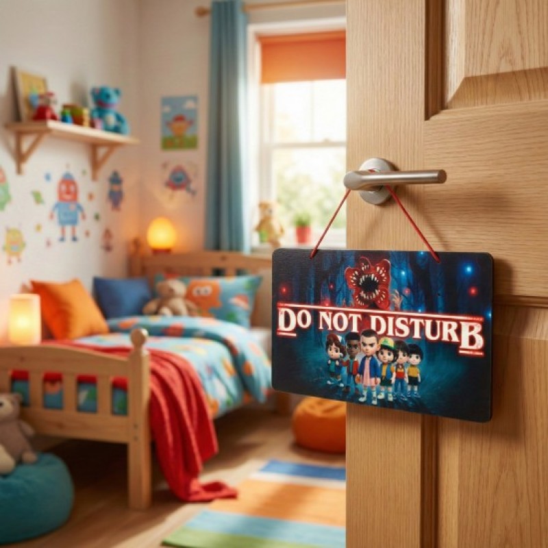 Πασχαλινή Λαμπάδα Με Πινακίδα Πόρτας - Stranger Things ΠΛ-2624