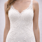 Ιβουάρ Νυφικό Γοργονέ Από Γαλλική Δαντέλα (Size 38-40)