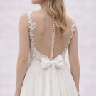 Λευκό Νυφικό Με Δαντελένιο Μπούστο (Size 38-40)