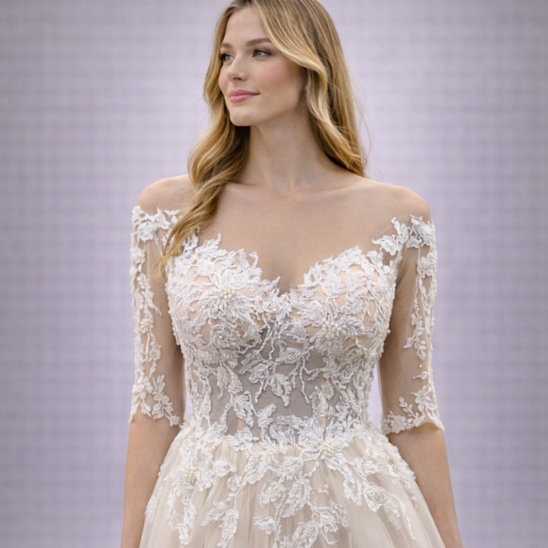 Ιβουάρ Νυφικό Princess Με Μανίκι 3/4 & Διάφανη Πλάτη (Size 38-40)