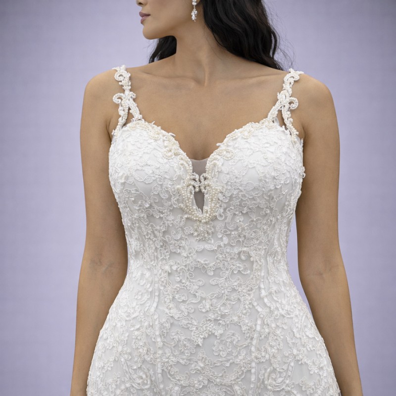 Ιβουάρ Νυφικό Γοργονέ Με Βαθύ V Ντεκολτέ & Διαφάνεια (Size 40-42)