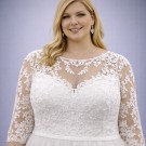 Λευκό Νυφικό Σε Άλφα Γραμμή Με Δαντέλα & Μανίκι 3/4 (Size 48-50)