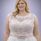 Ιβουάρ Νυφικό Σε Άλφα Γραμμή Με Illusion Μπούστο (Size 52-54)