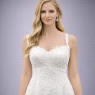 Ιβουάρ Νυφικό Με Δαντέλα Και Χιαστί Τιράντες Πίσω (Size 44-46)