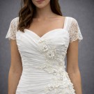 Ιβουάρ Νυφικό Mε Δαντέλα & Κοντό Μανίκι (Size 42-44)